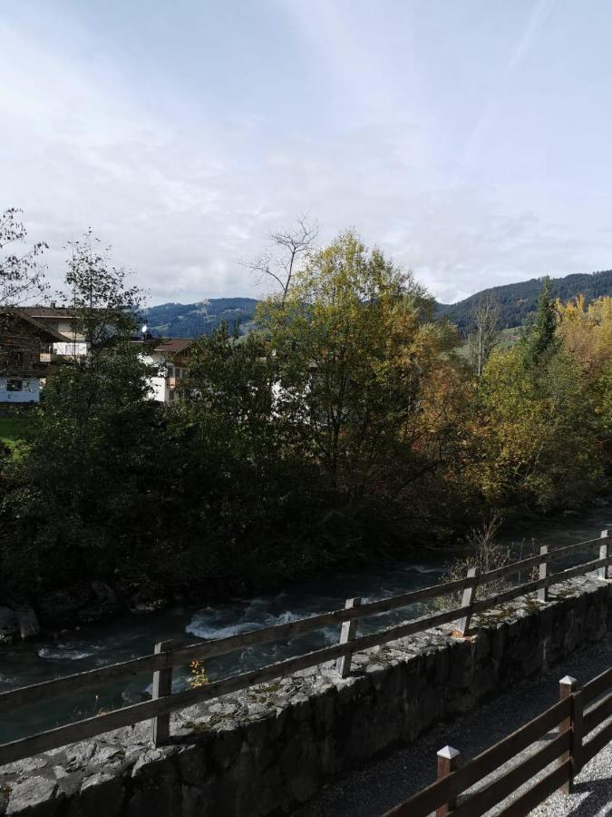 티롤 키르흐베르크 Haus Am Bach 아파트 외부 사진